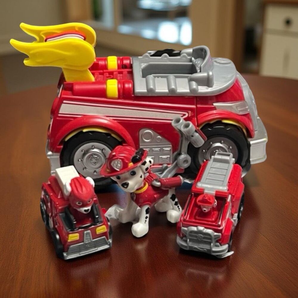 Marshall’s Paw Patrol Power Changing Vehicle & Sky Racers Lot